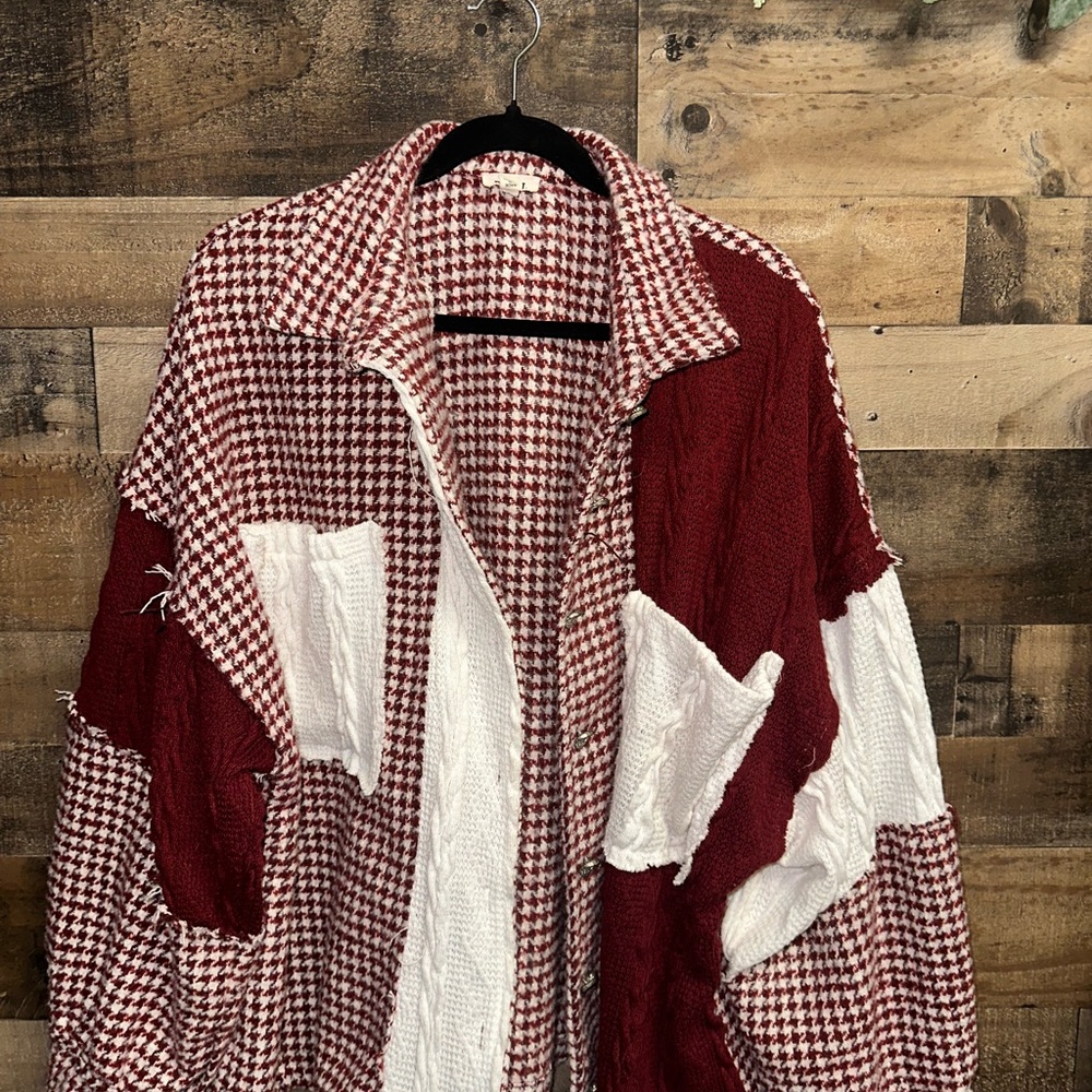 POL Red Houndstooth Cable Knit Patchwork Shacket, Size L